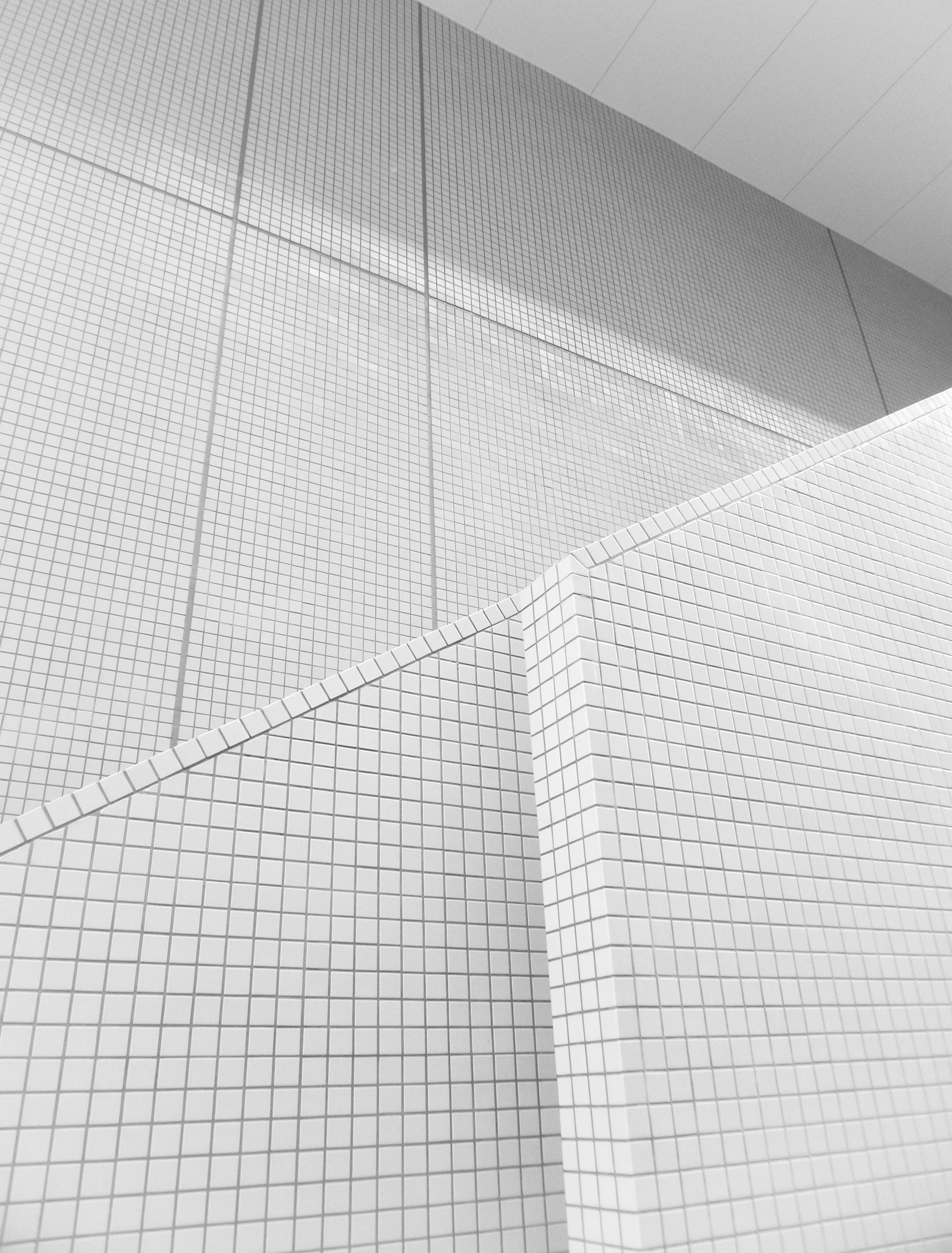 Map showing regional price variations for bathroom remodels