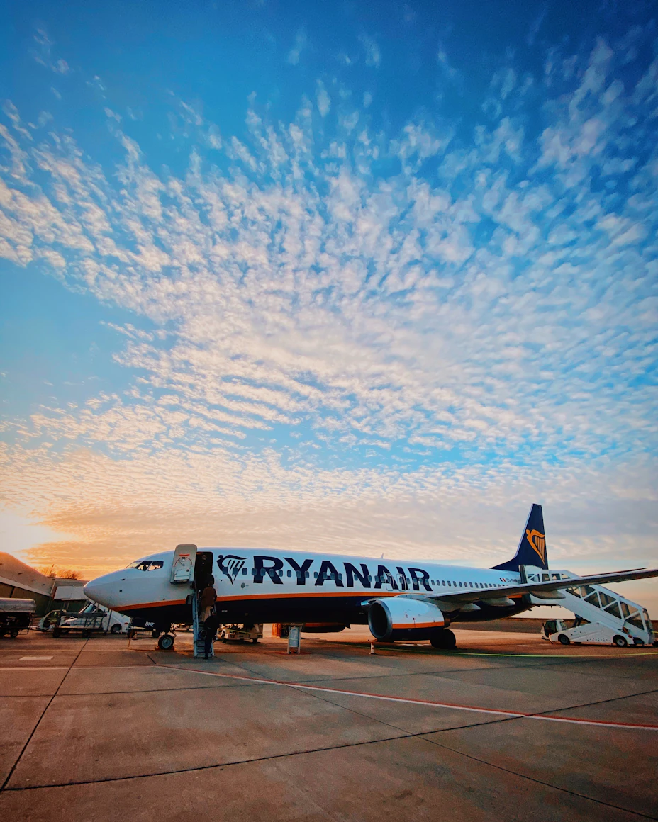 Stansted Airport taxi service - Fixed rate airport transfers from Cambridge, Hertfordshire and Essex to Stansted Airport