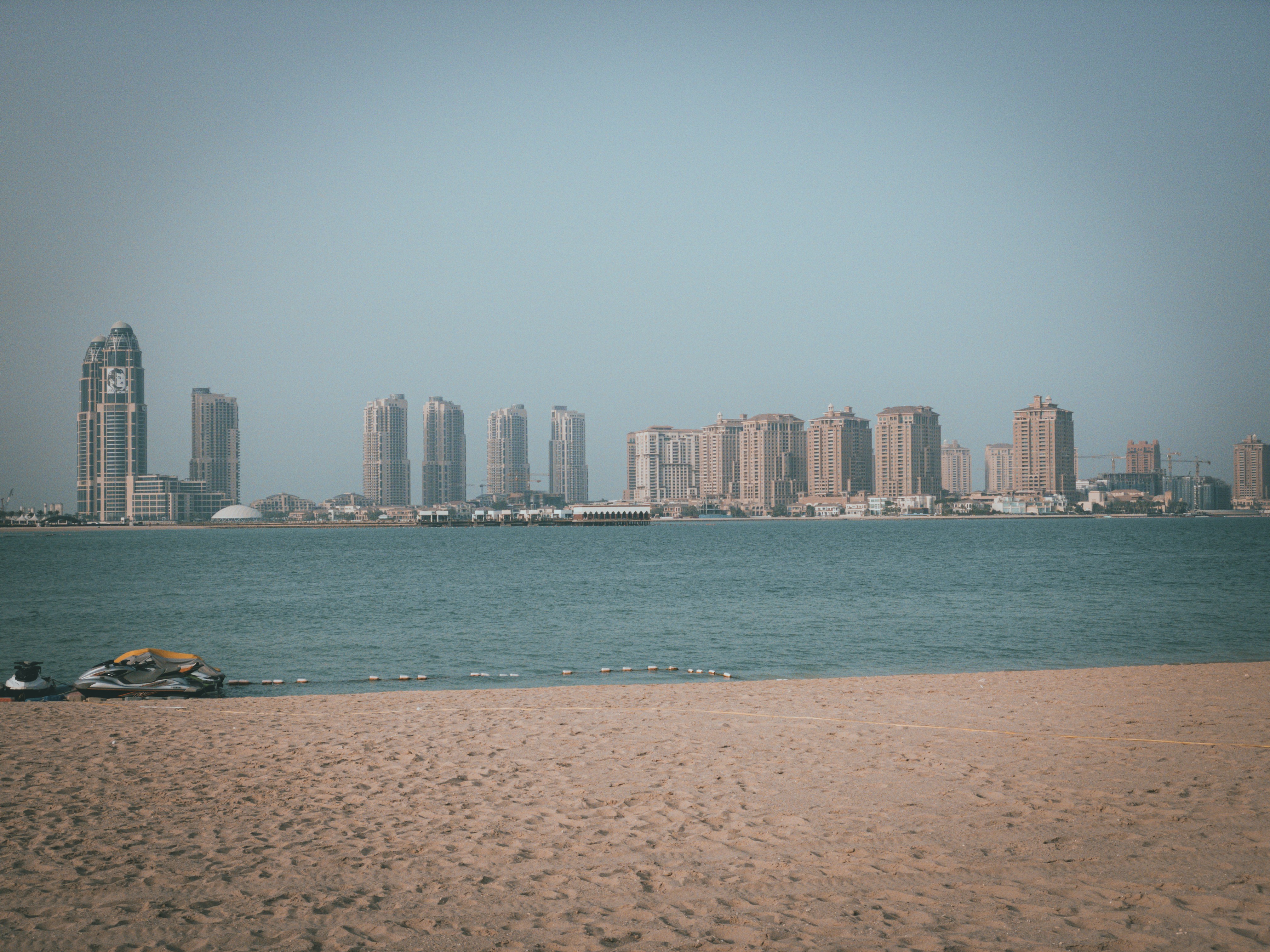 Stay online in the Qatar with a prepaid eSIM from eSIMlii. Instant activation, no roaming charges, and reliable coverage.