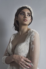 A stunning bridal hairstyle with elegant makeup.