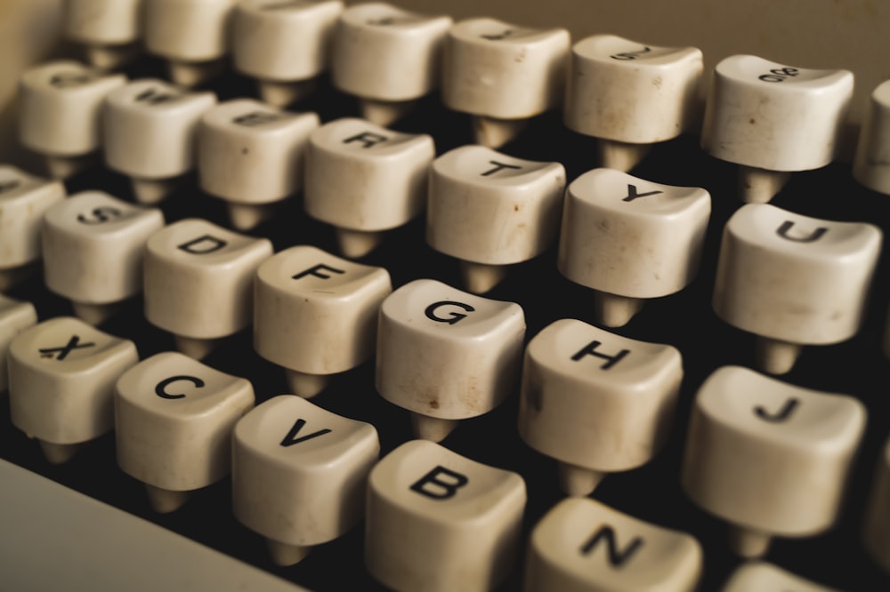 white and black typewriter keys