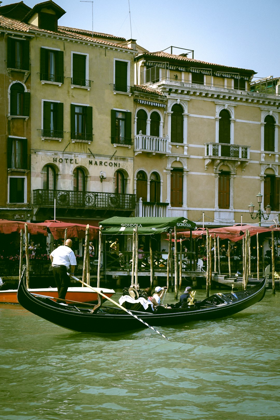 Waterway photo spot Venise Ca' Sagredo Hotel