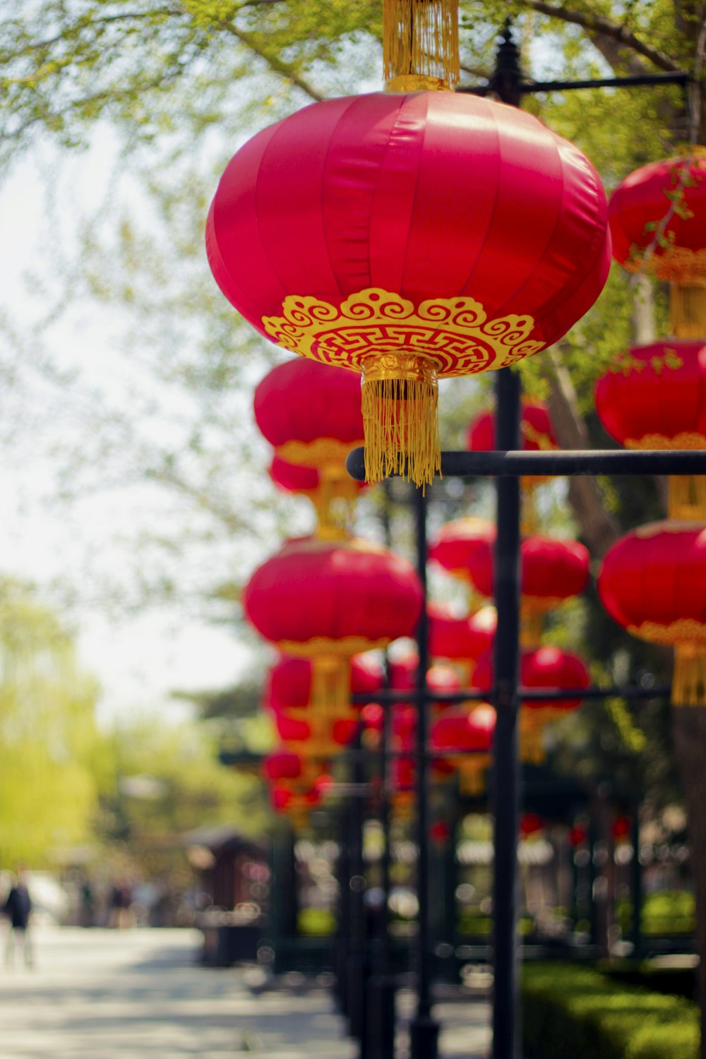 red chinese lantern during daytime