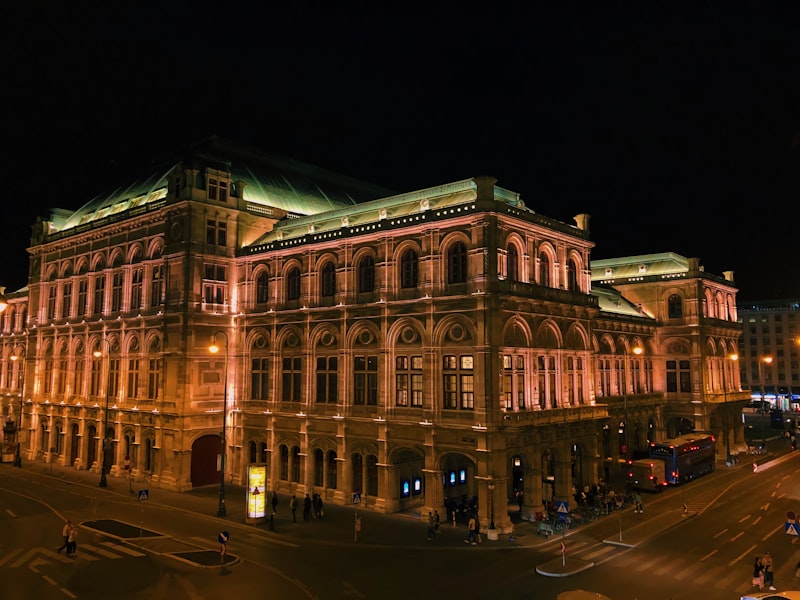 Vienna State Opera and MuseumsQuartier