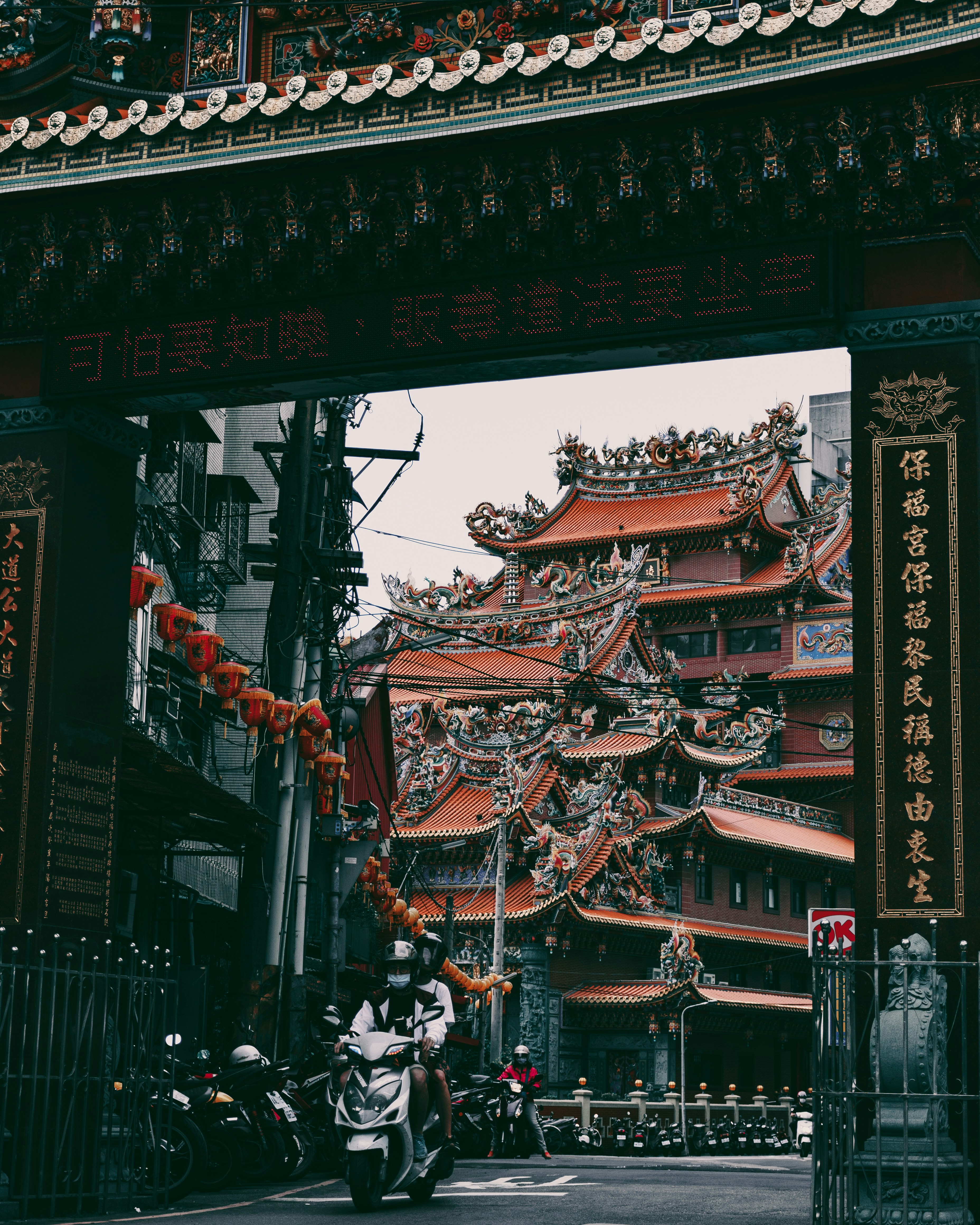 Photo by junhochak