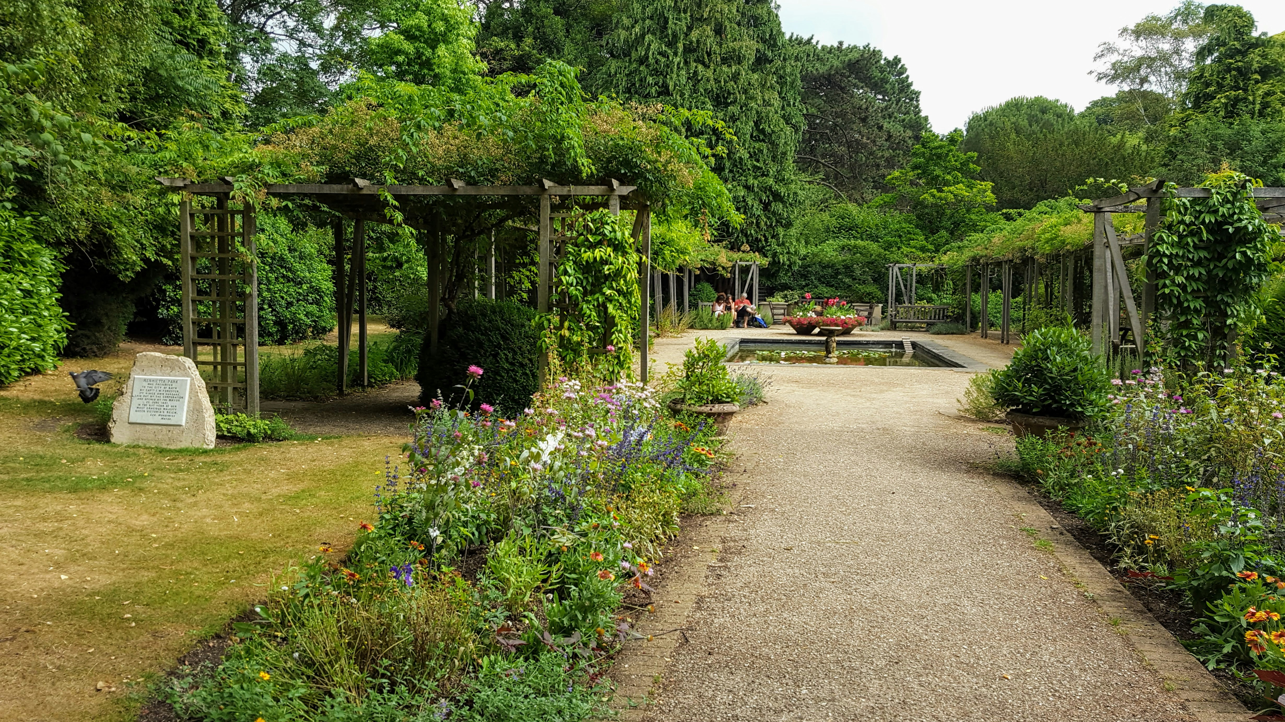 Entering Sydney Gardens