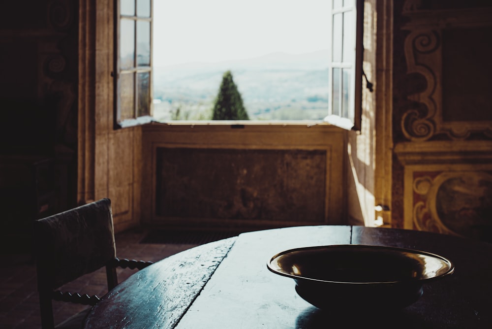 black round plate on table