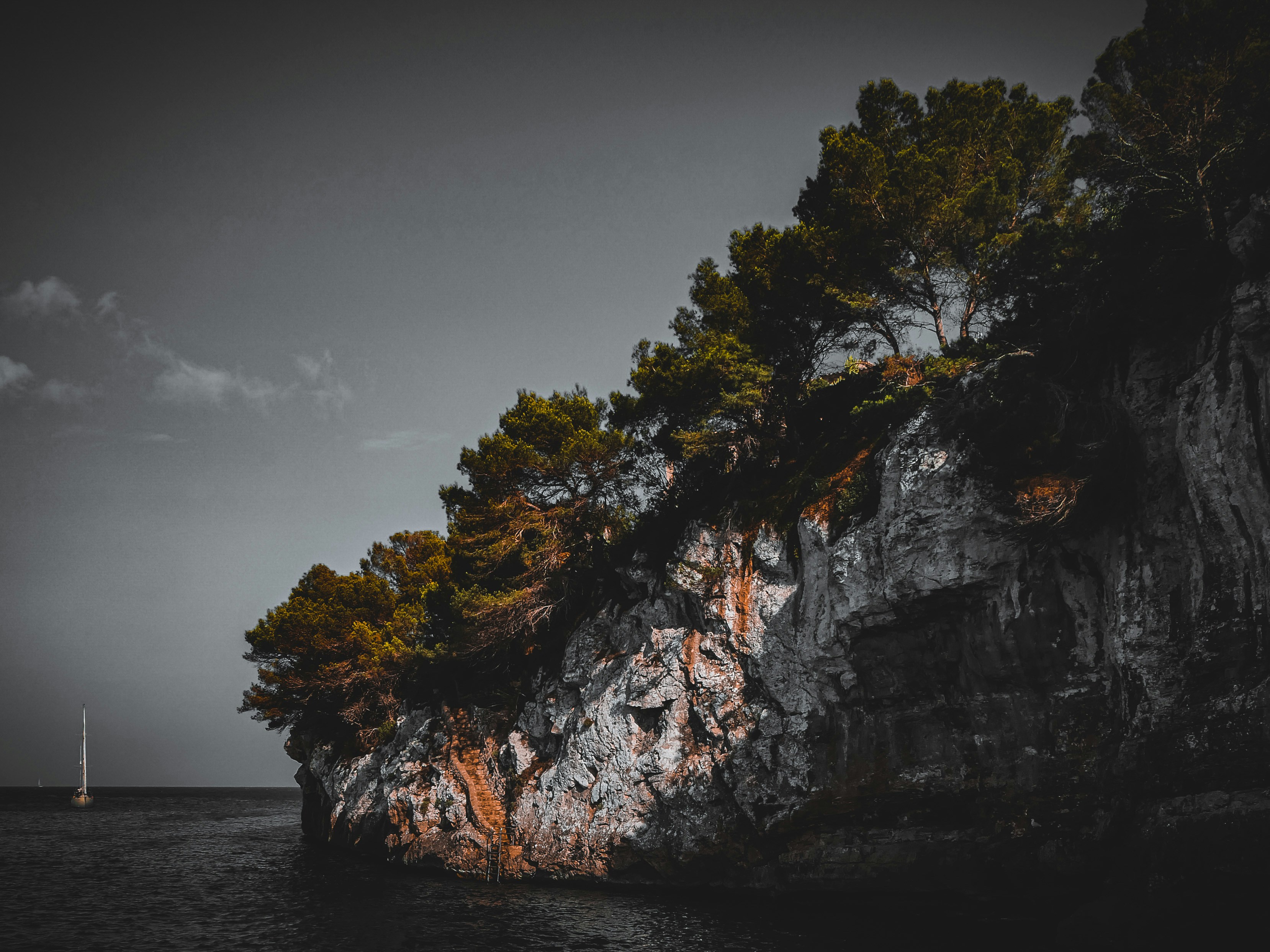 Photo by whoisdiffrnt