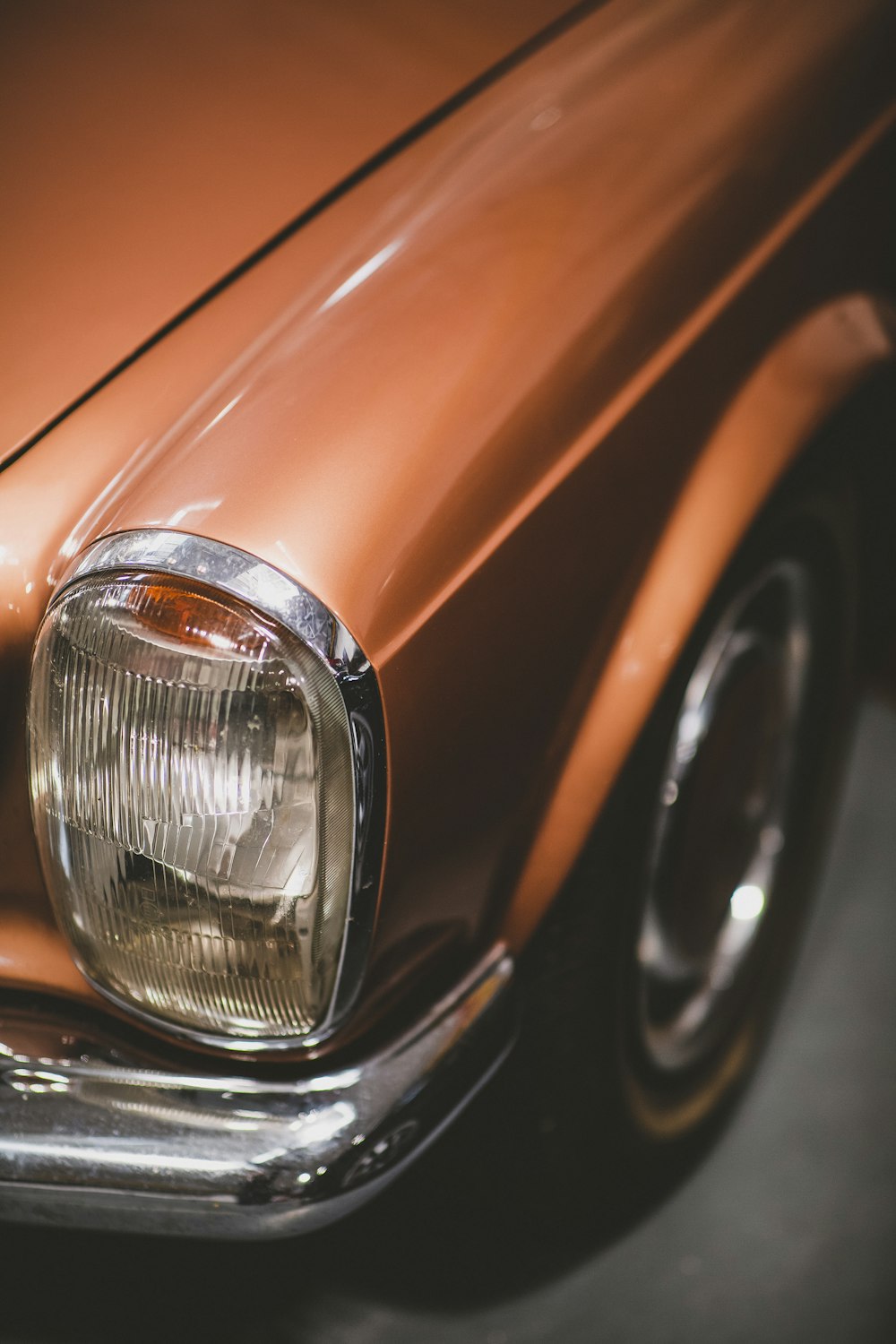 orange car with white light