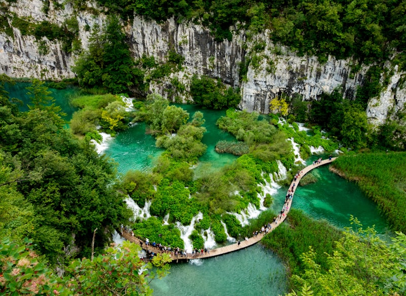 Vista aérea de los Lagos de Plitvice en Croacia