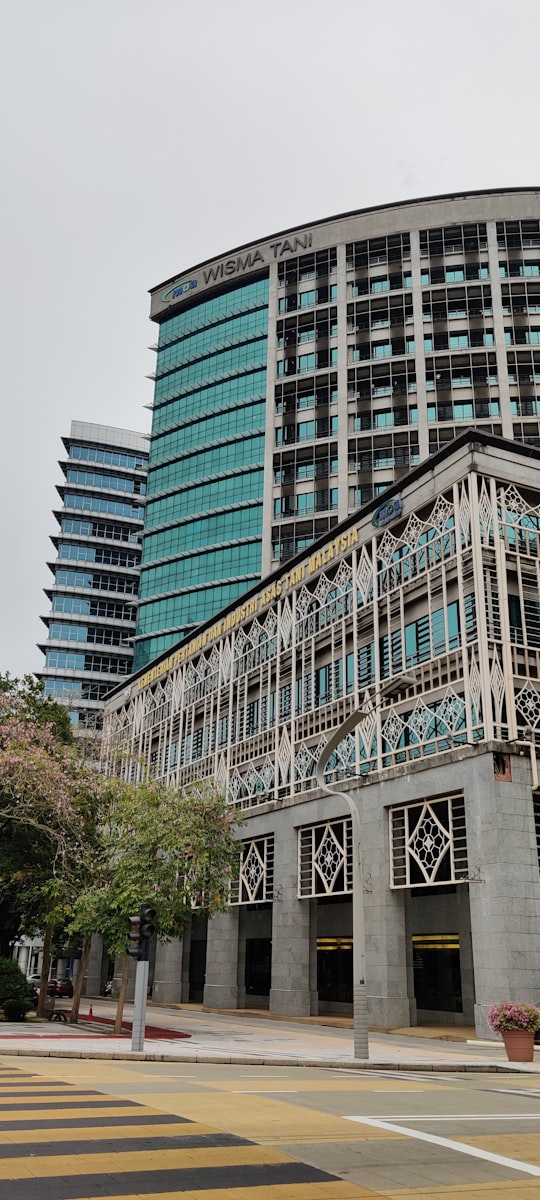 white and blue concrete building in Dataran Putrajaya, Presint 3 Malaysia