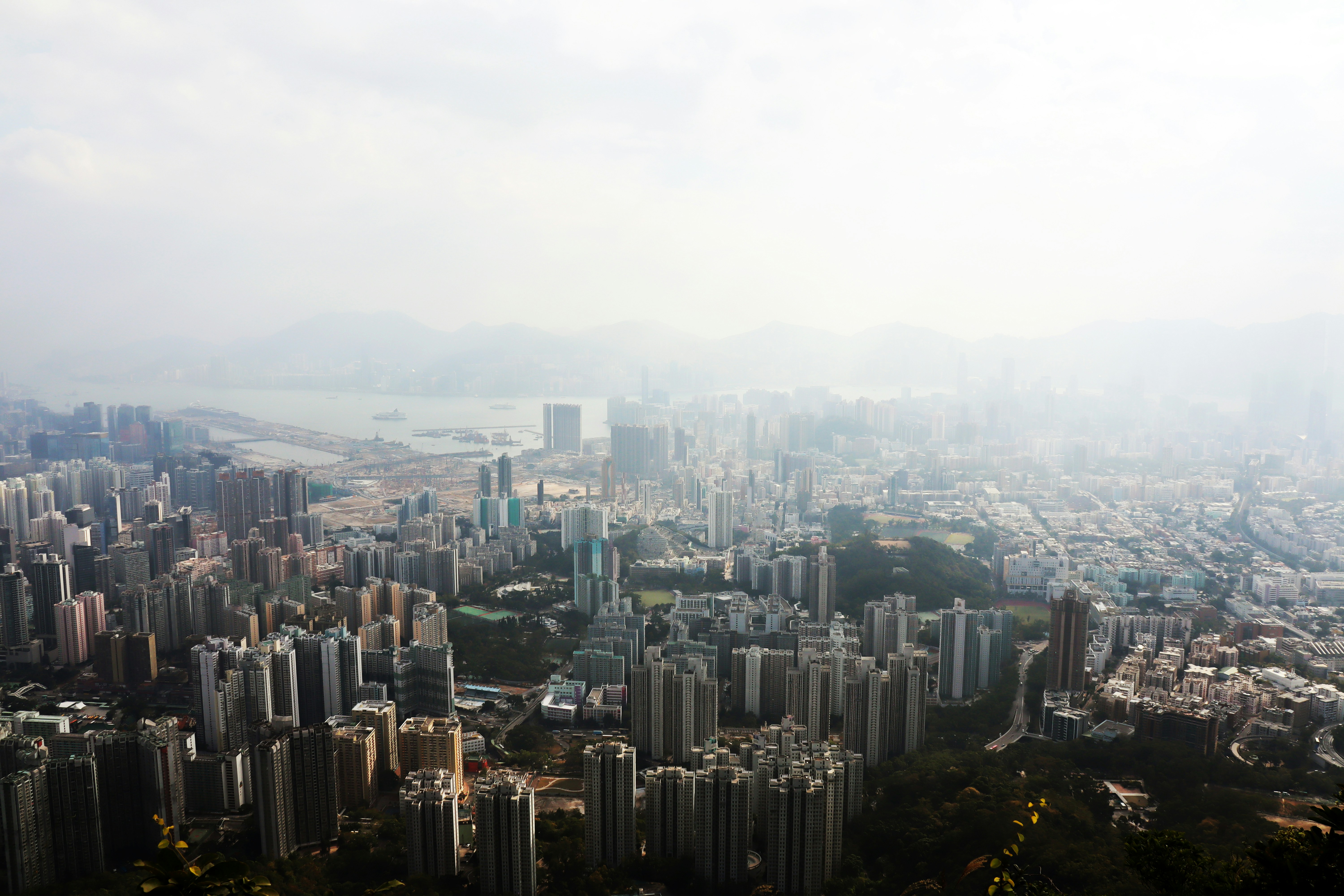 Lion Rock: Ikon Hong Kong yang Menginspirasi dan Pemandangan yang Memukau