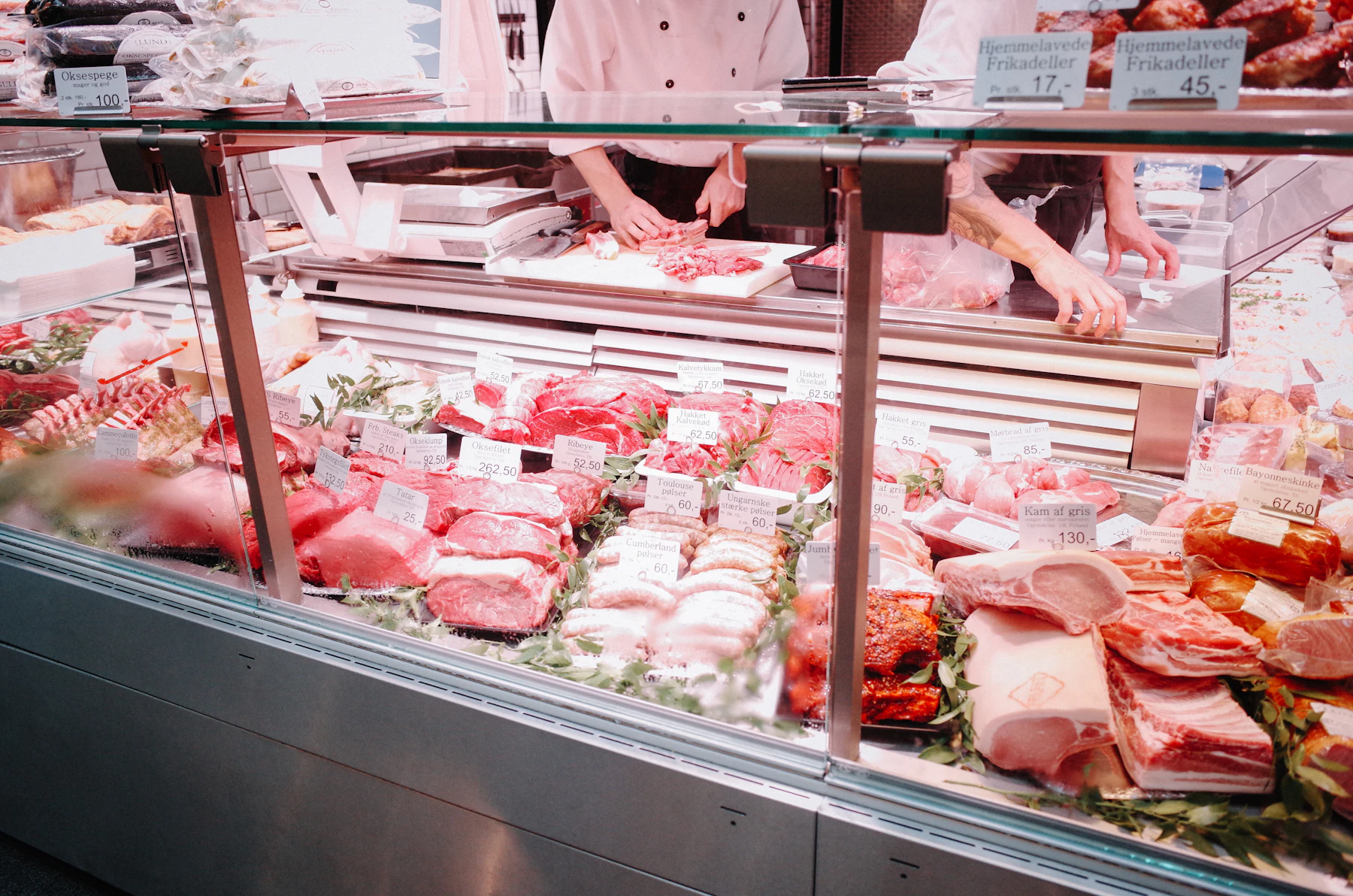 Whole-animal butchery display case