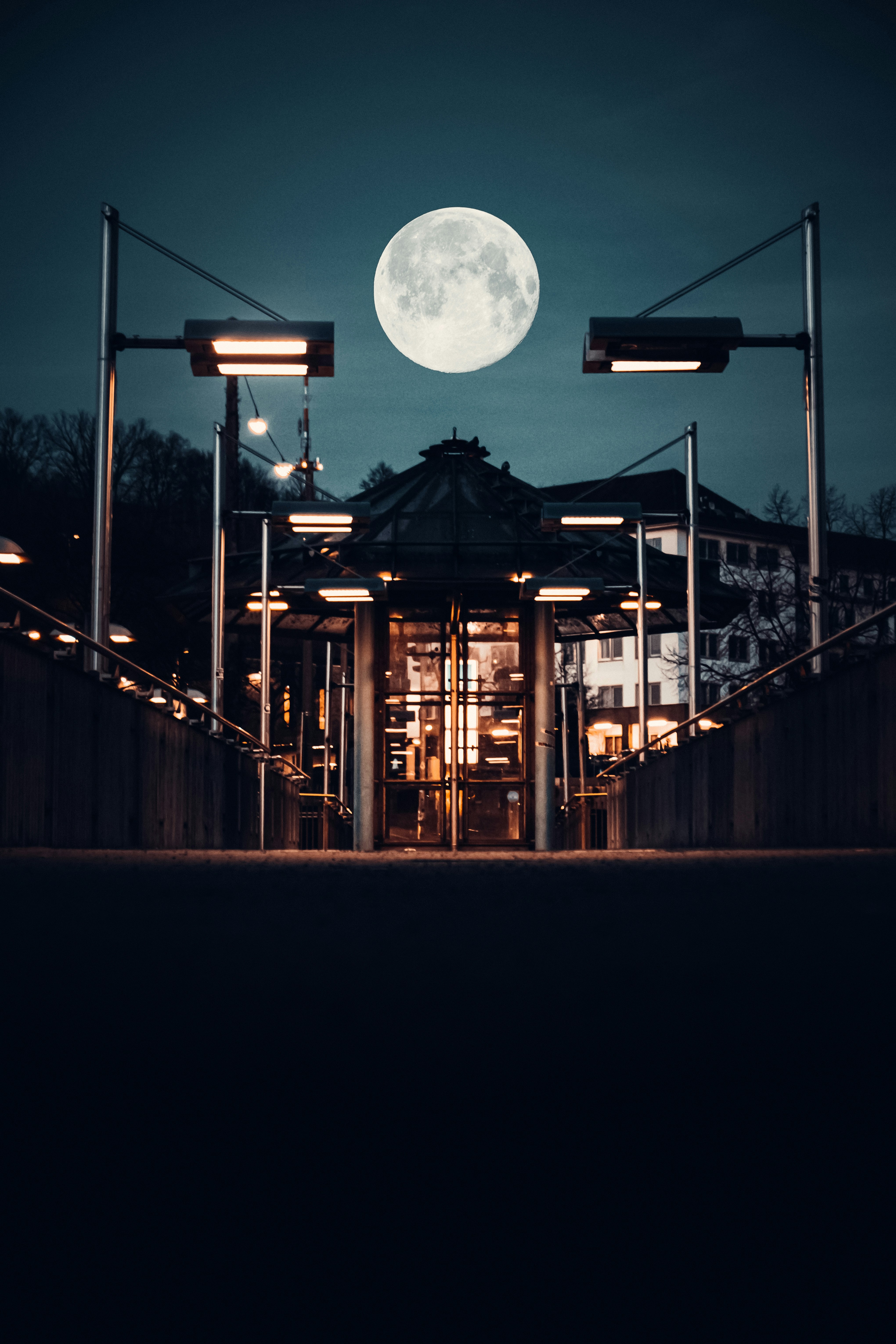 great photo recipe,how to photograph brown wooden bridge with lighted lamp posts during night time