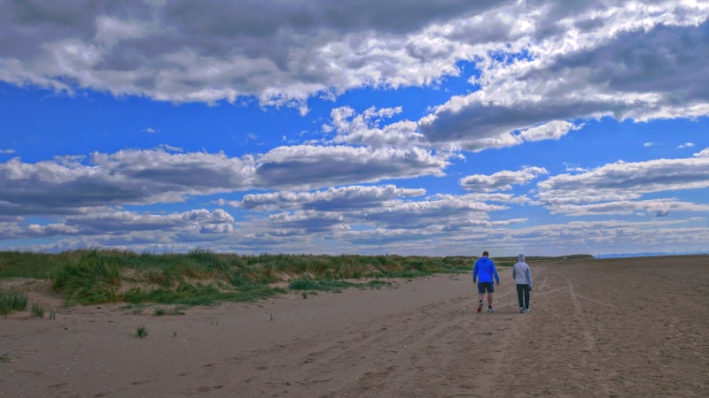 Photo of ship and anchor
