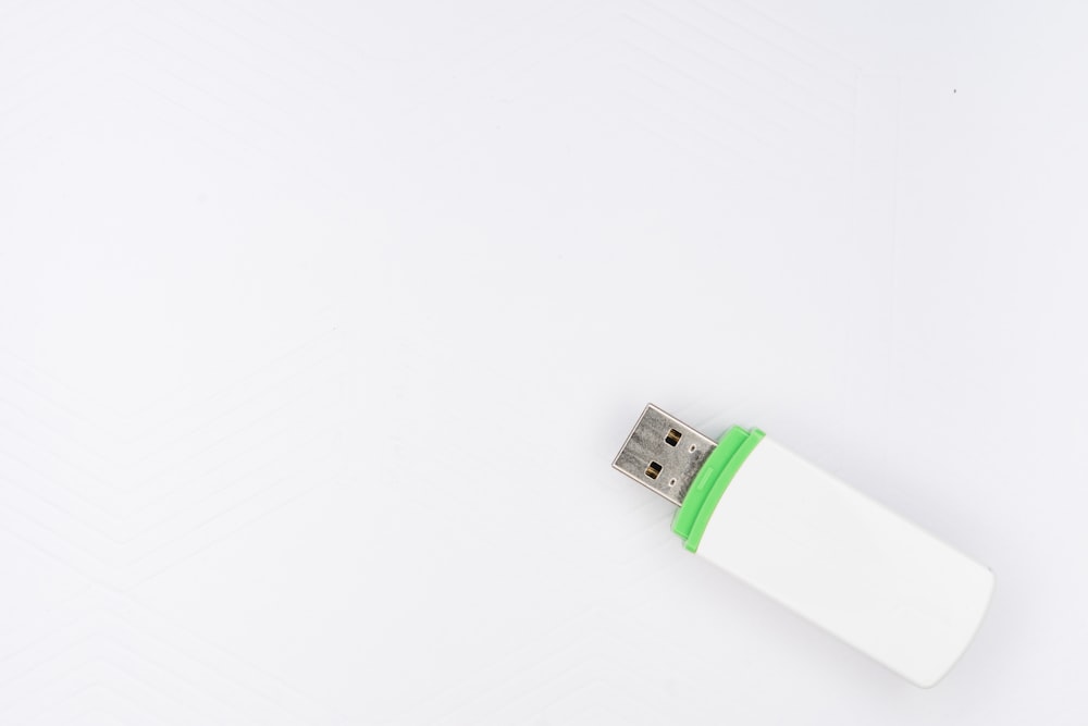 Flash Drive On White Background Stock Photo - Download Image Now - USB Stick,  USB Cable, Cut Out - iStock