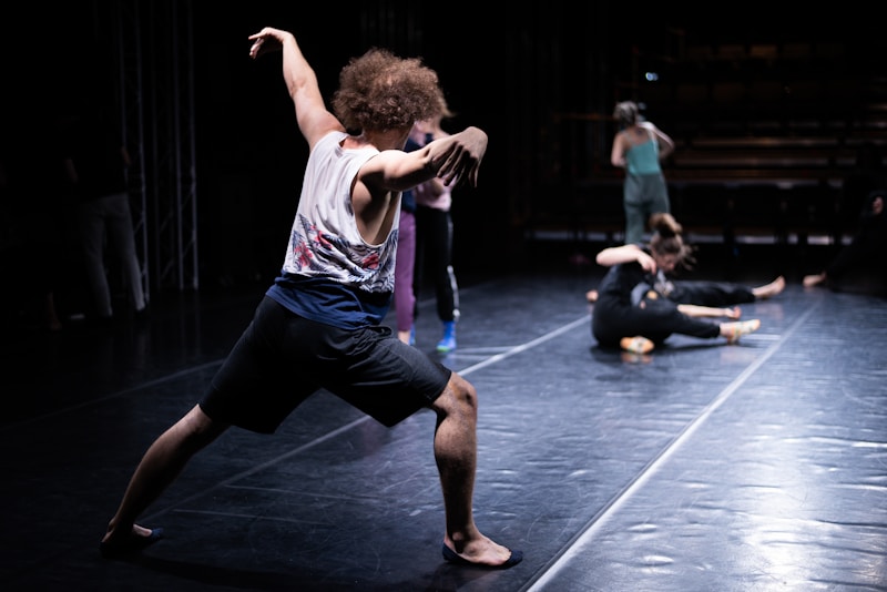 Contemporary dancers in a modern dance performance