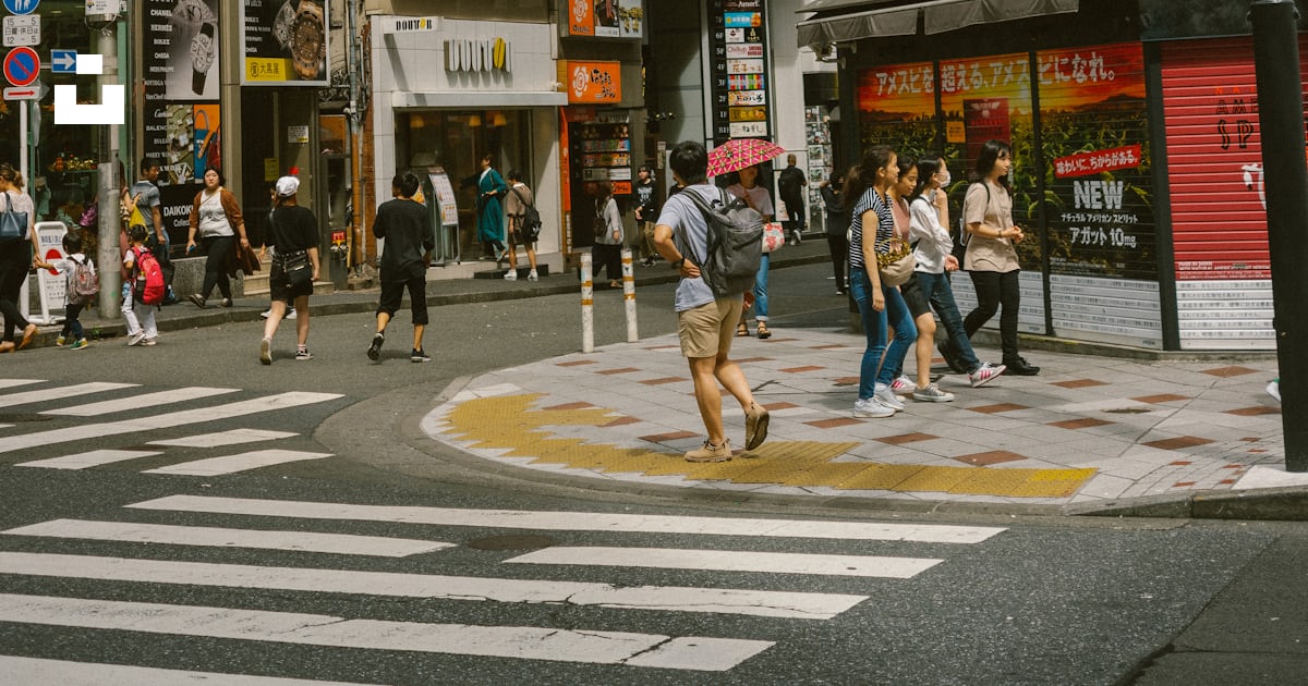 People Walking On Pedestrian Lane During Daytime Photo Free Tokyo Image On Unsplash
