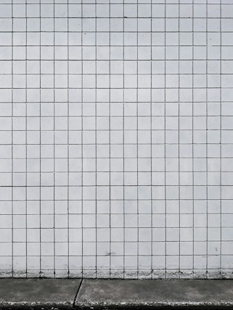 Exploring the Diverse Grid Layout: Sports, Fashion, and Documentary