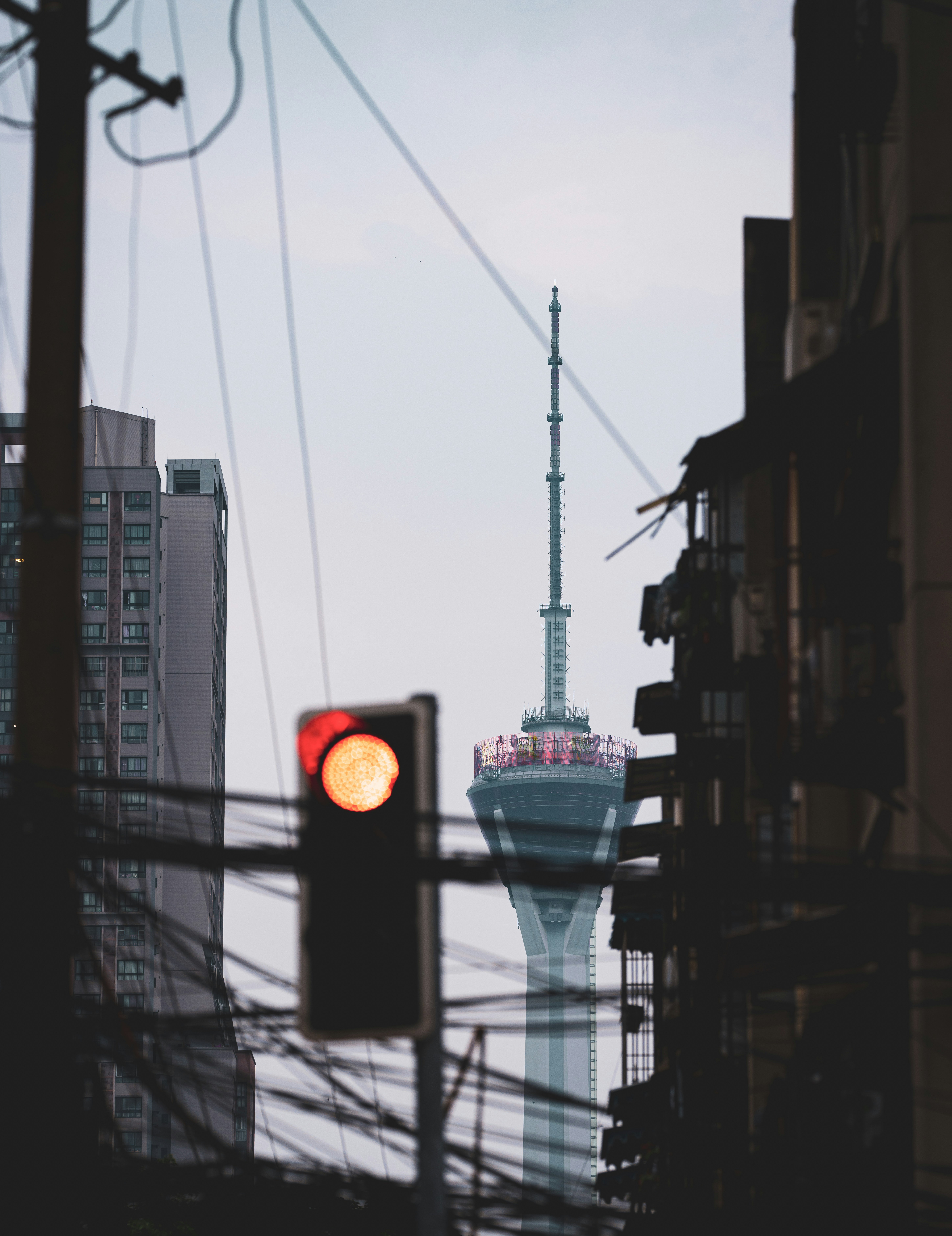 昼間の青信号の信号機の写真 Unsplashで見つける成都の無料写真