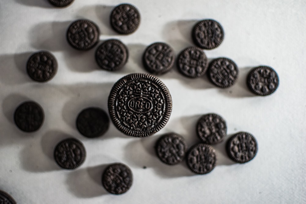 black and white round chocolate cookies