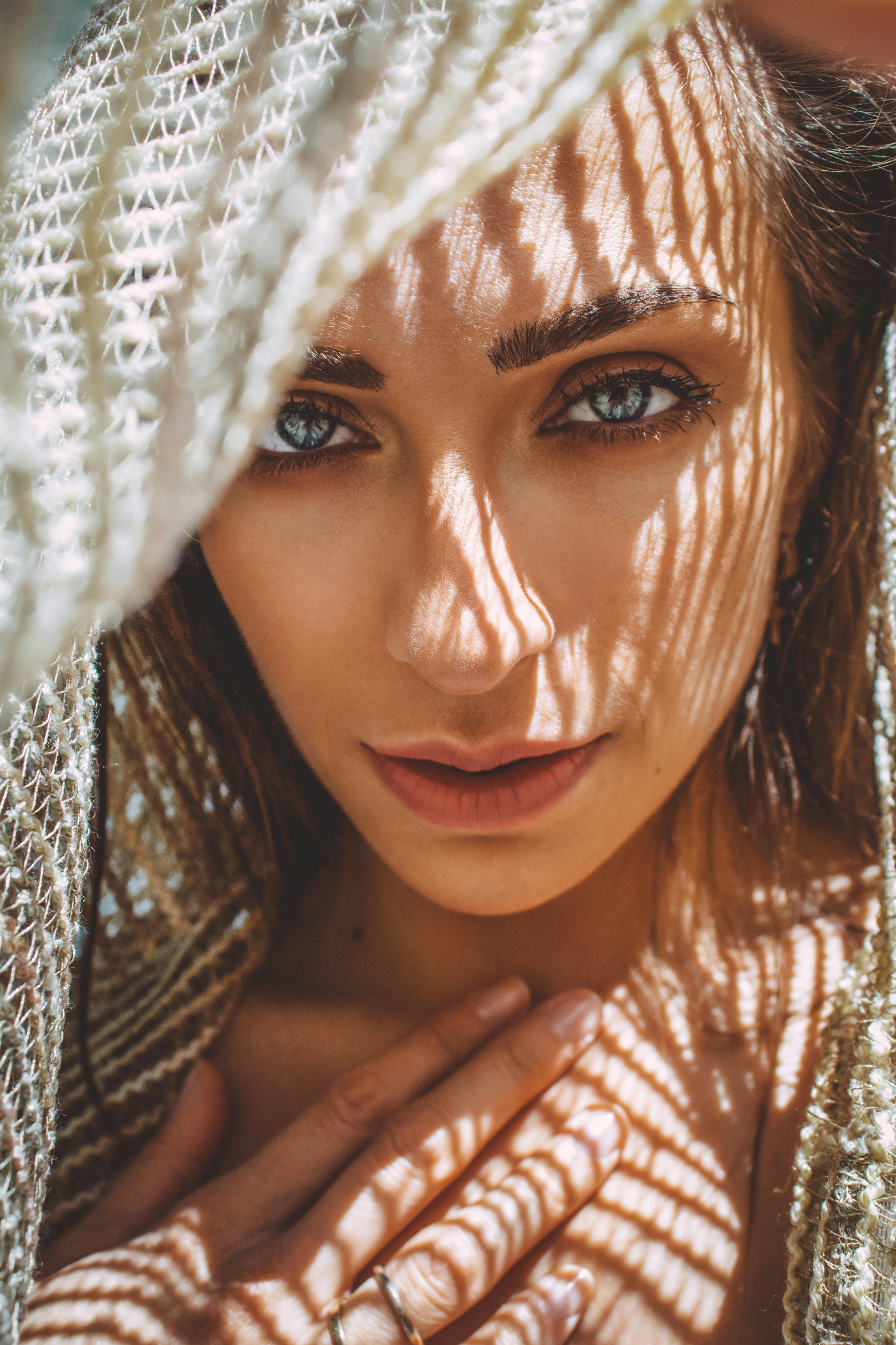 Woman in white and black hijab photo – Free Person Image on Unsplash