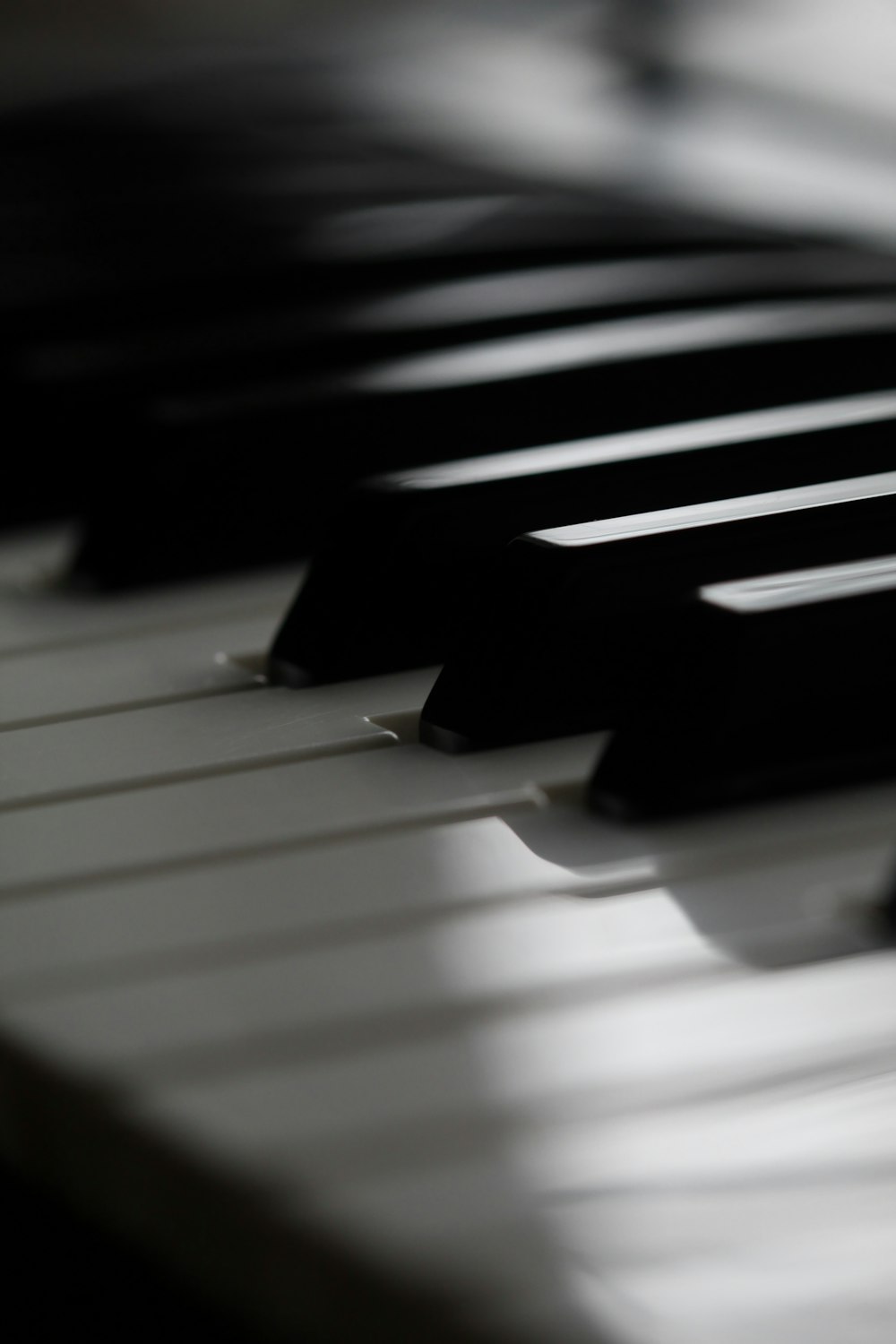 black and white piano keys photo – Free Piano Image on Unsplash