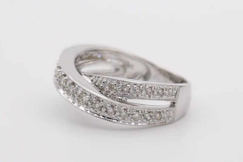 Platinum pavé diamond ring