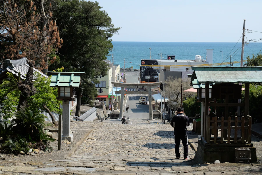 水路沿いの古い町並み