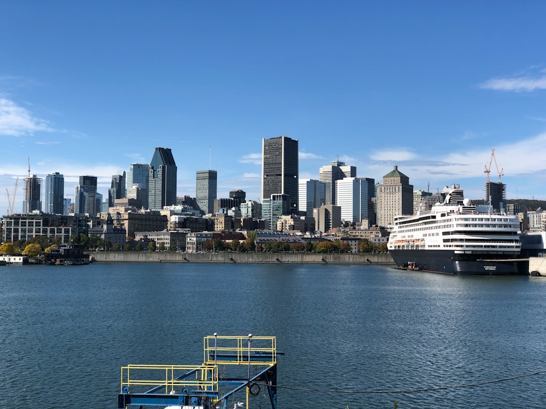 Skyline photo spot 2551–2699 Av Pierre-Dupuy Montréal