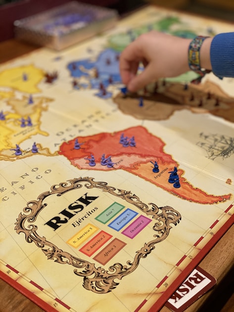 Geopolitical Risk Personality: What Iran Headlines Reveal About Your Financial Blind Spot