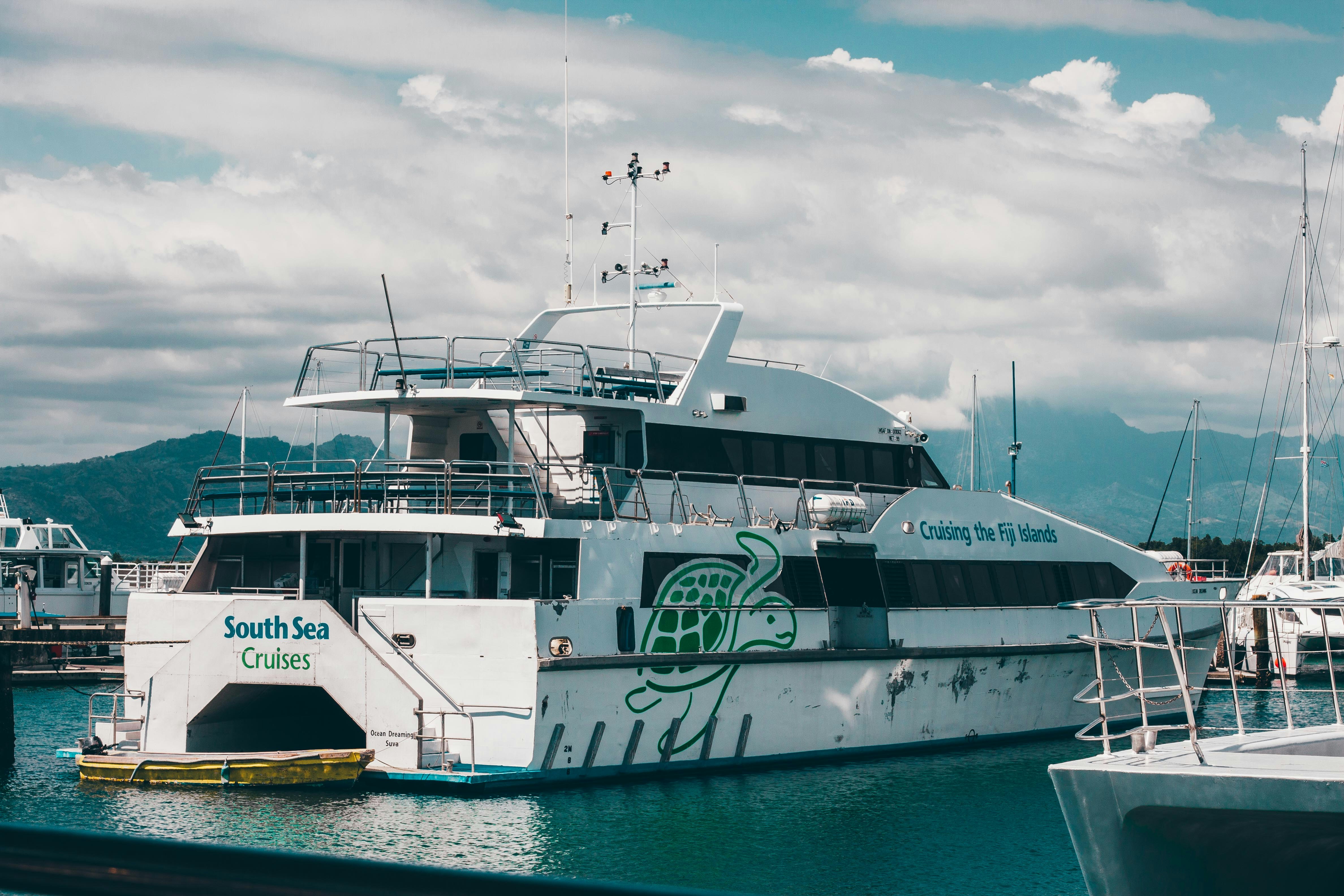 Photo by ethanhooson