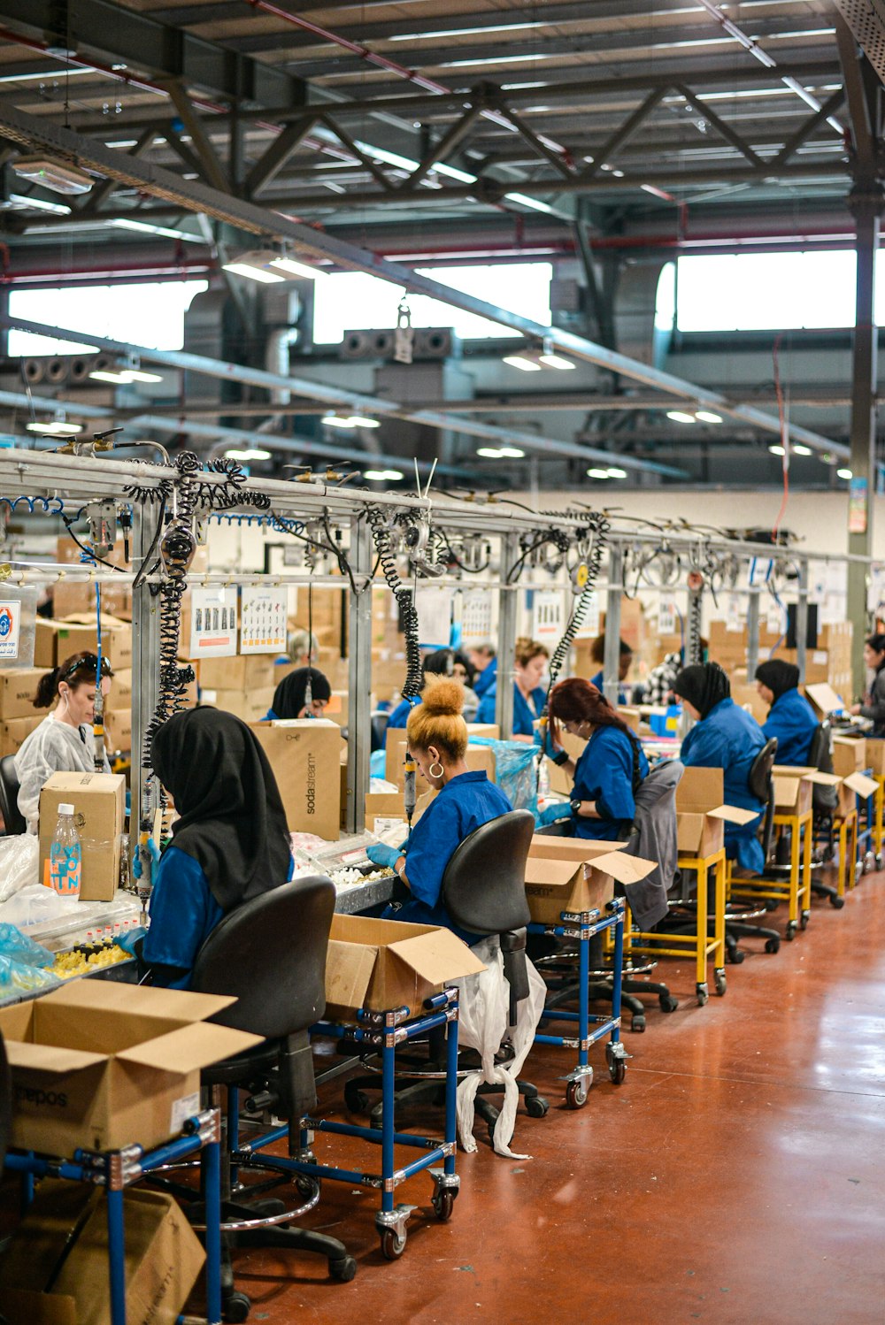 Chi tiết đường may và vải đồng phục công nhân sản xuất