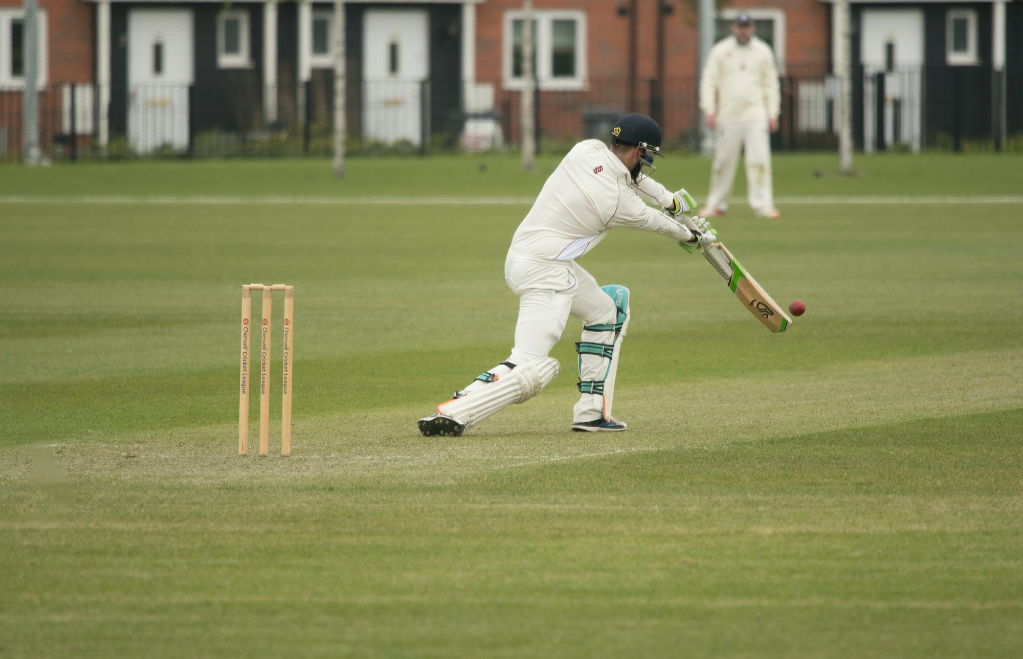 Battling time, Dhoni attempts a technique tweak