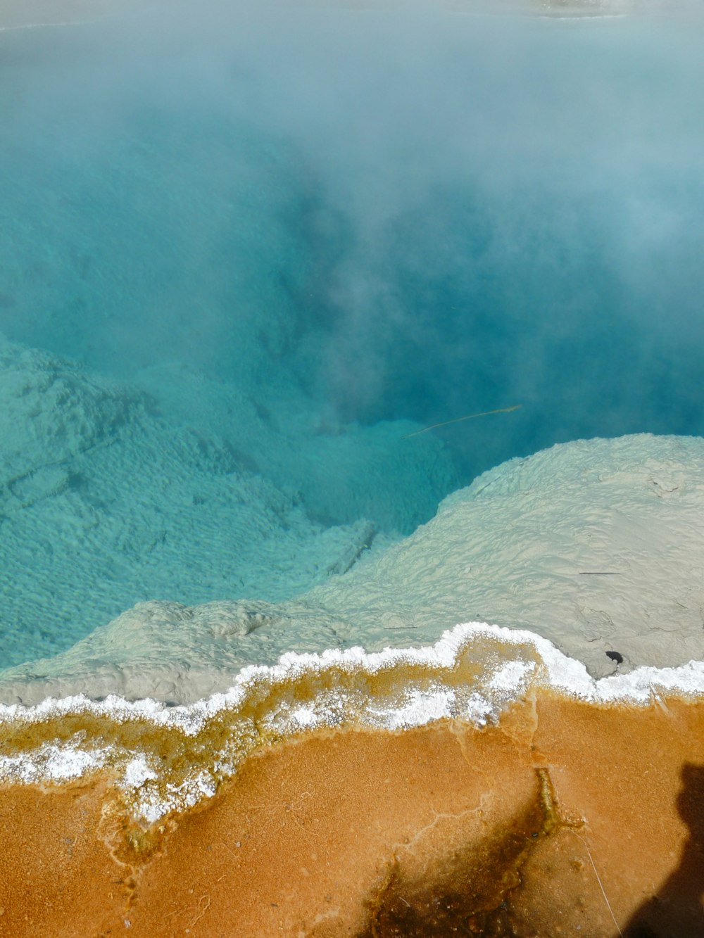 Vue aérienne des vagues de l’océan