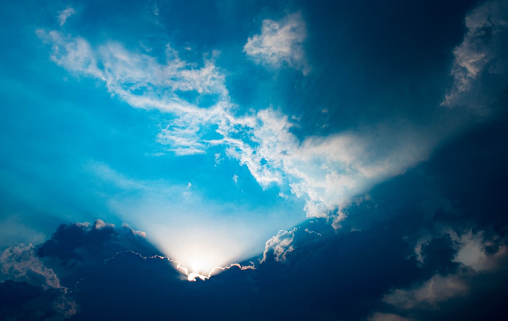 white clouds and blue sky during daytime