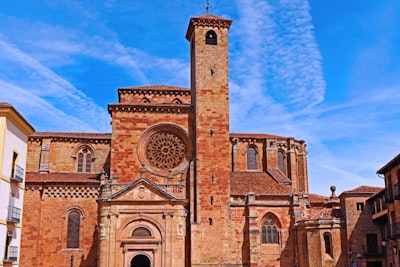 Catedral de Santa Maria - Dari Calle Mayor, Spain