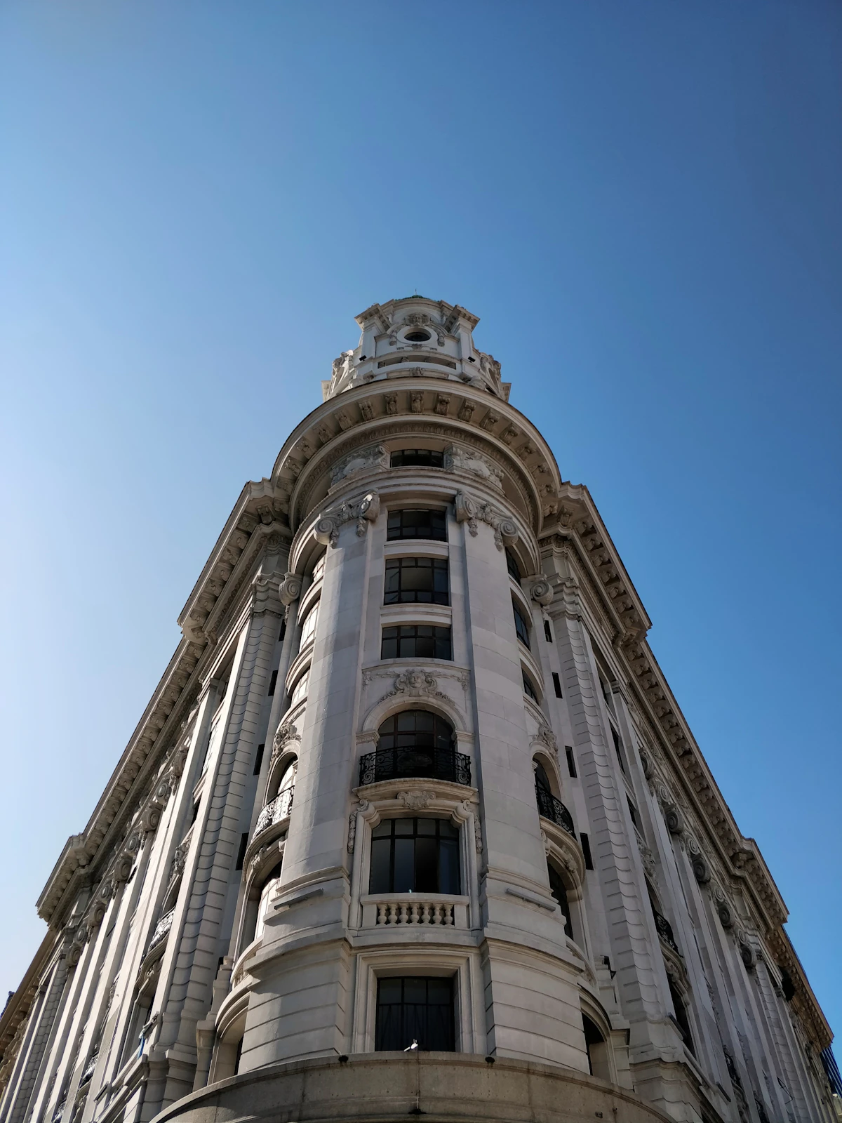 Apartment tower under construction with crane in Buenos Aires