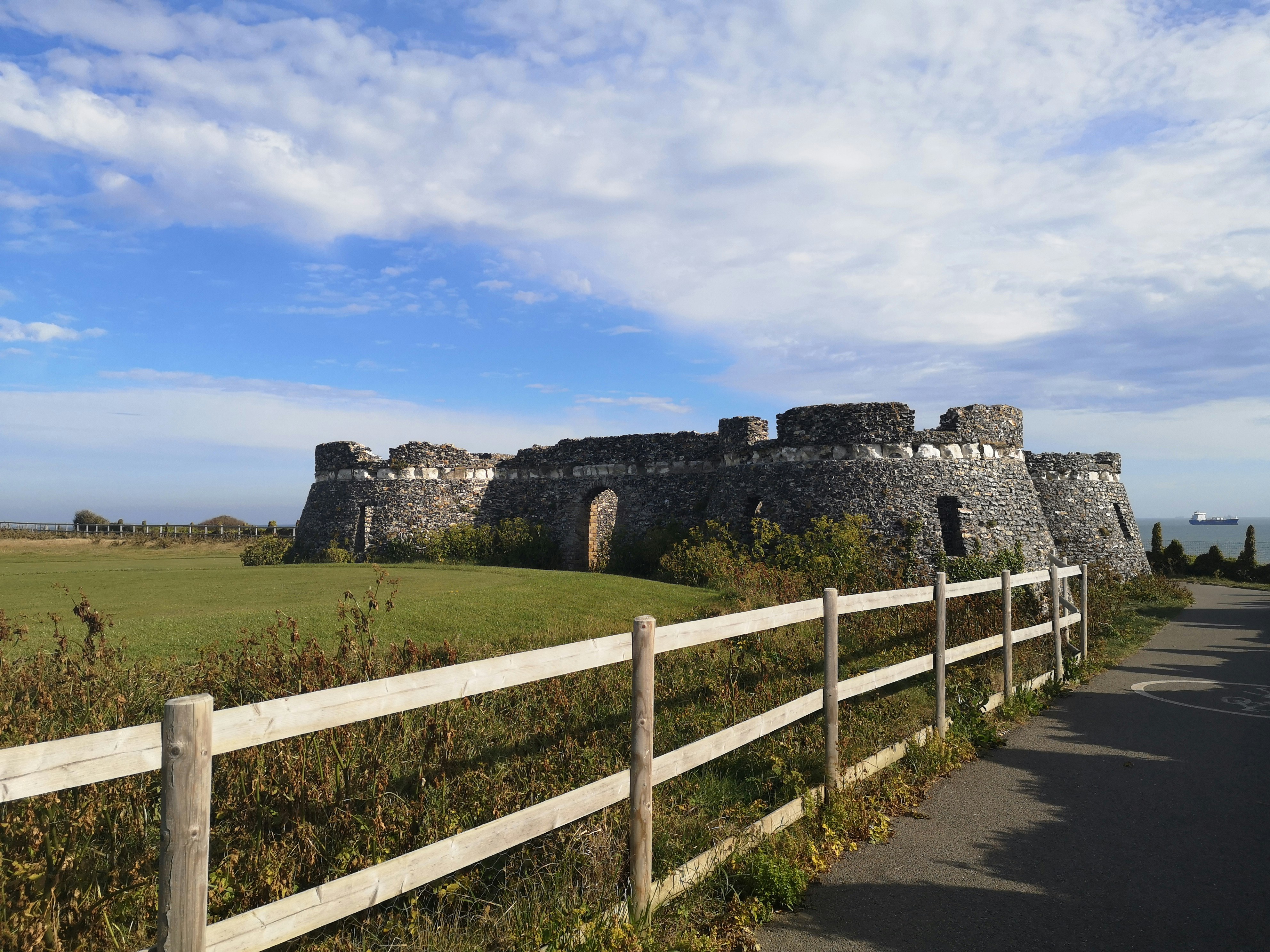 Photo by rhysnhughes