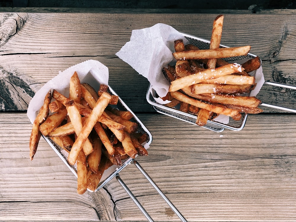 fried fries on white paper