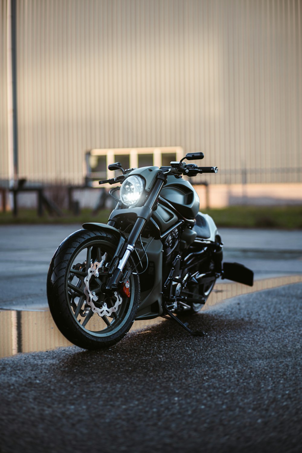 black and silver cruiser motorcycle on road during daytime