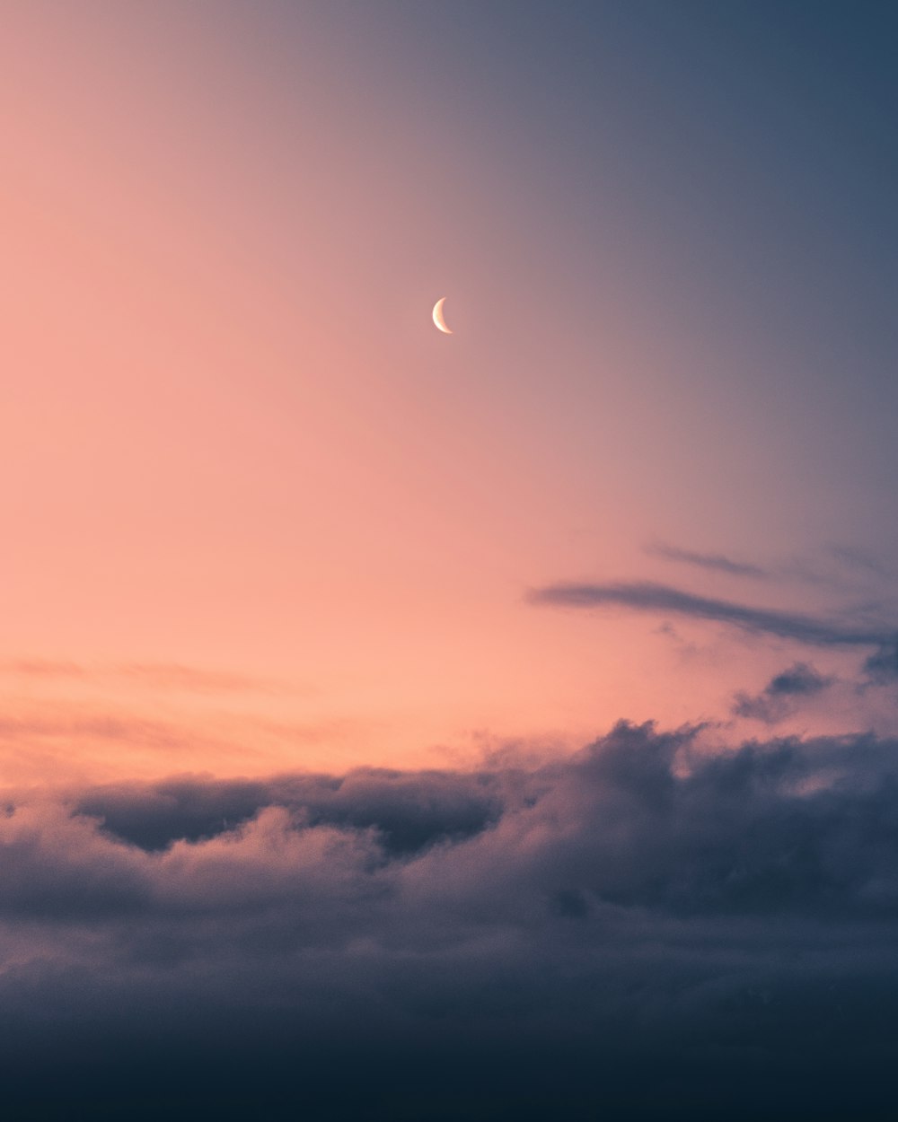 black and white clouds during sunset