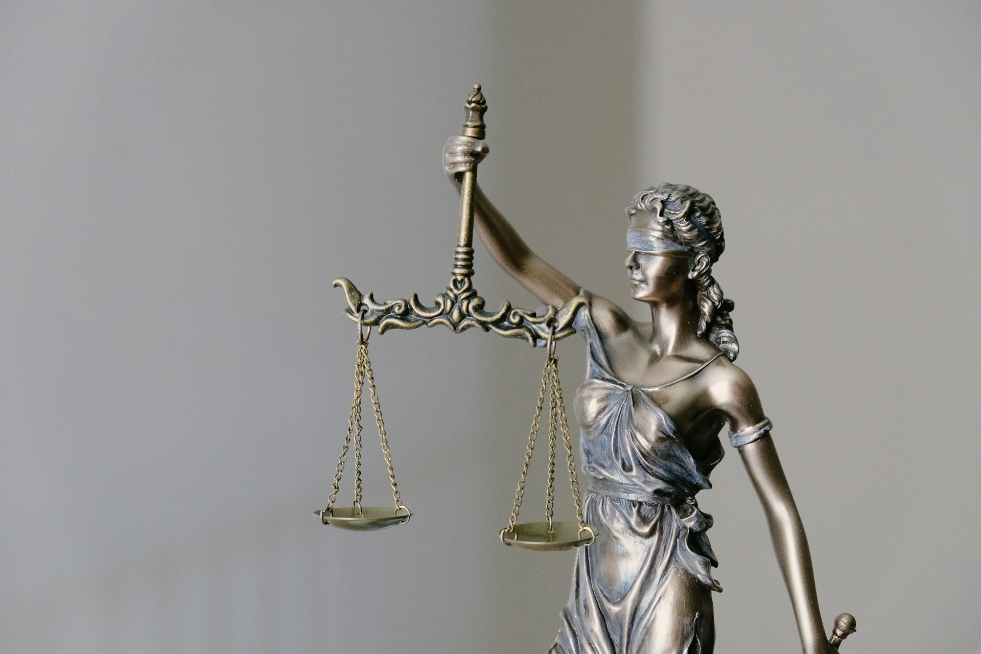 US Attorneys Offices