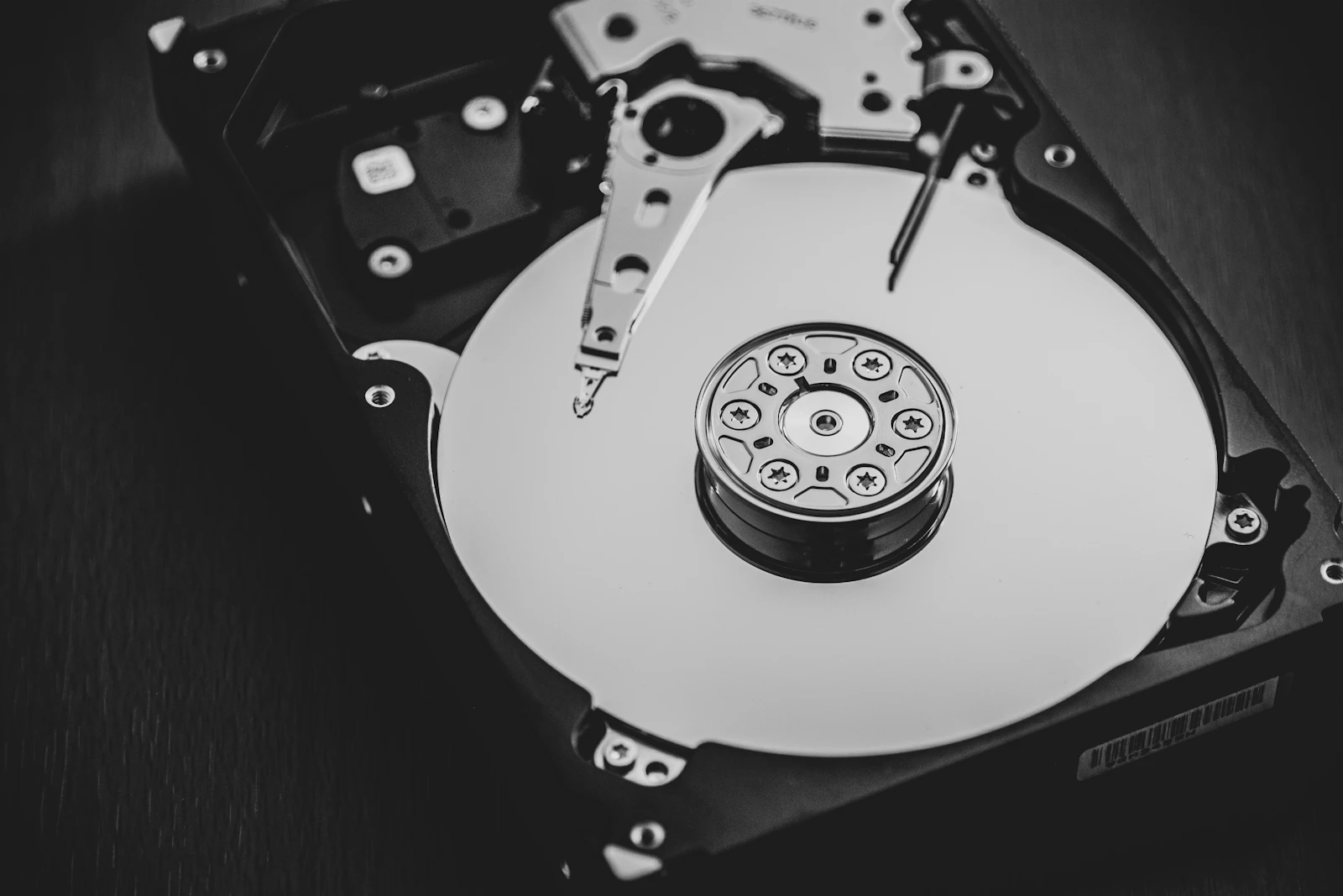 White and silver external hard disk drive used for Mac file recovery