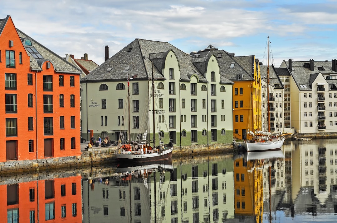 travelers stories about Town in Alesund, Norway