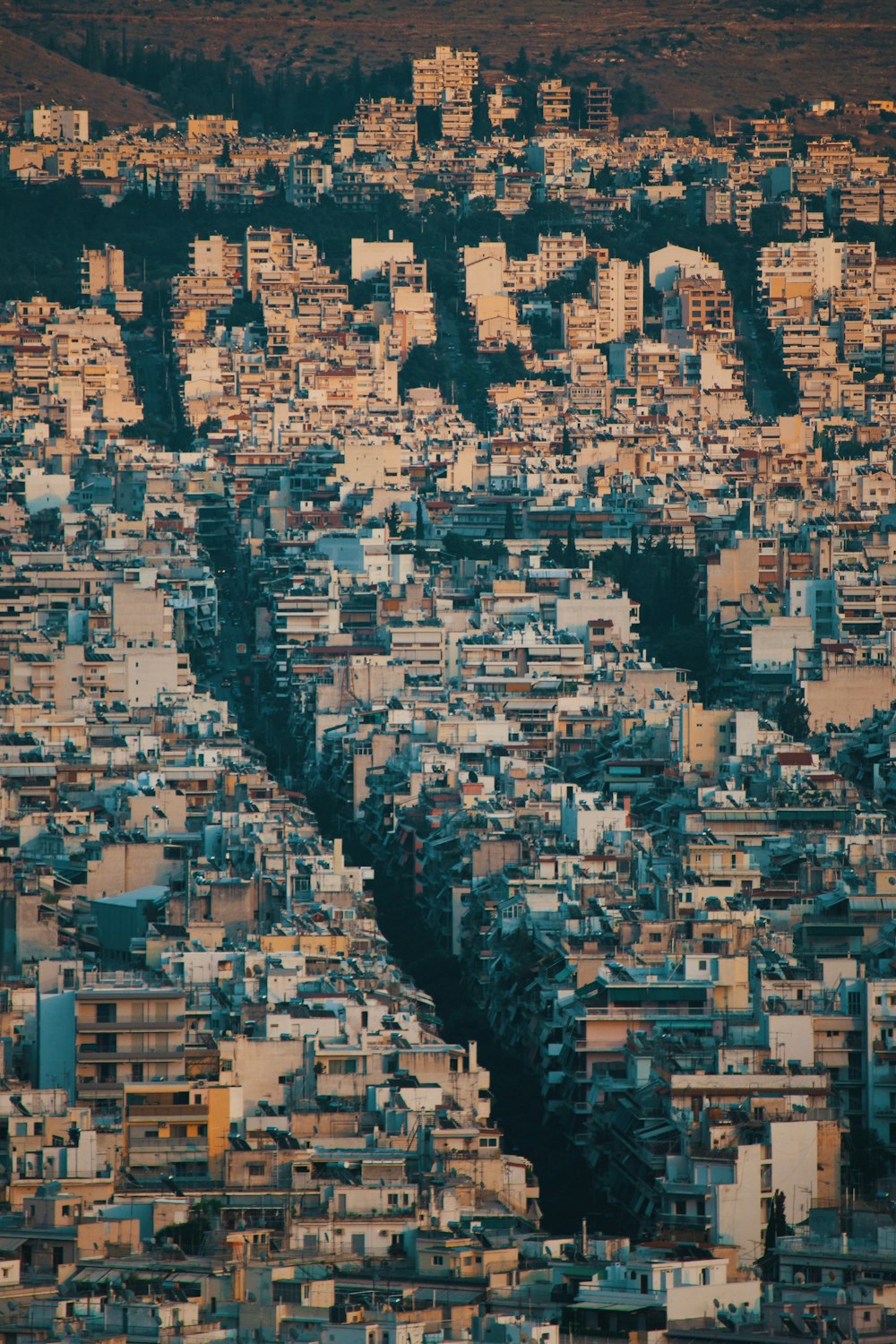 Luftaufnahme von Stadtgebäuden tagsüber