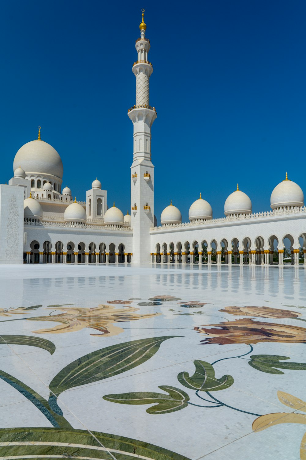 white and gold dome building