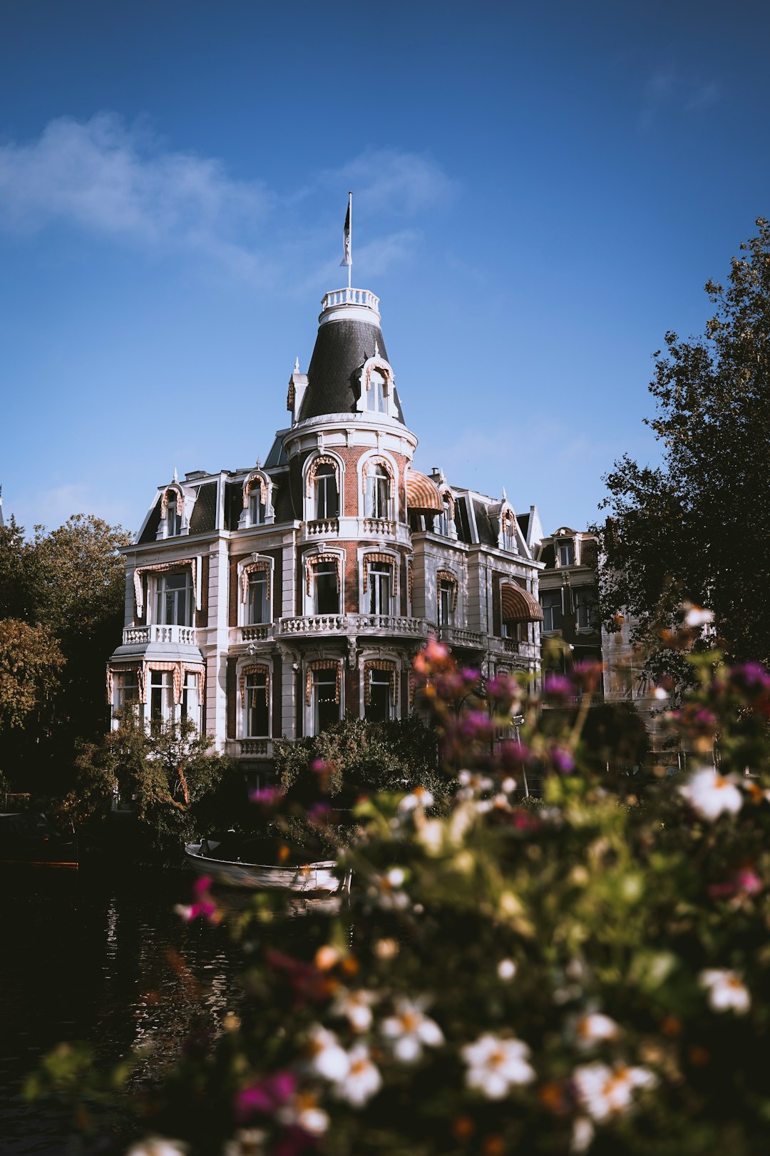 Landmark photo spot Amsterdam Oudezijds Voorburgwal 80