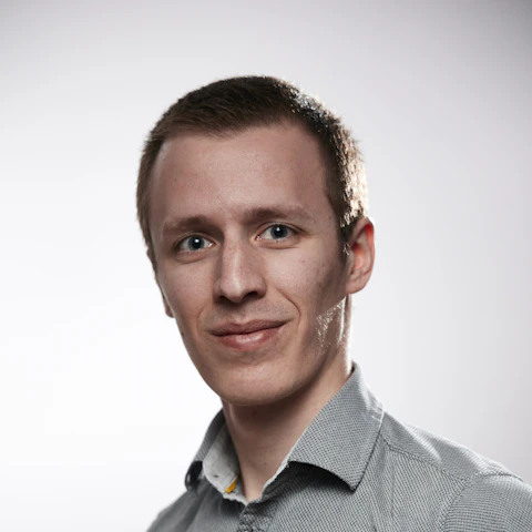 Liam Dixon