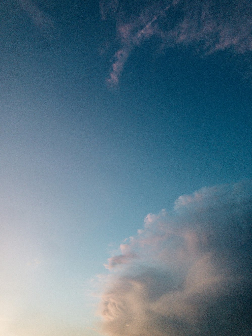 white clouds and blue sky during daytime